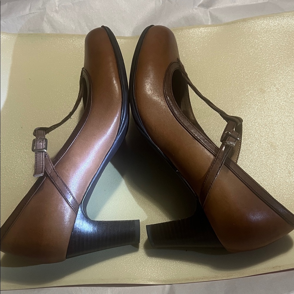 Abel Vella Braided T-Strap Block Heels Like New Condition size 7M - Picture 2 of 11